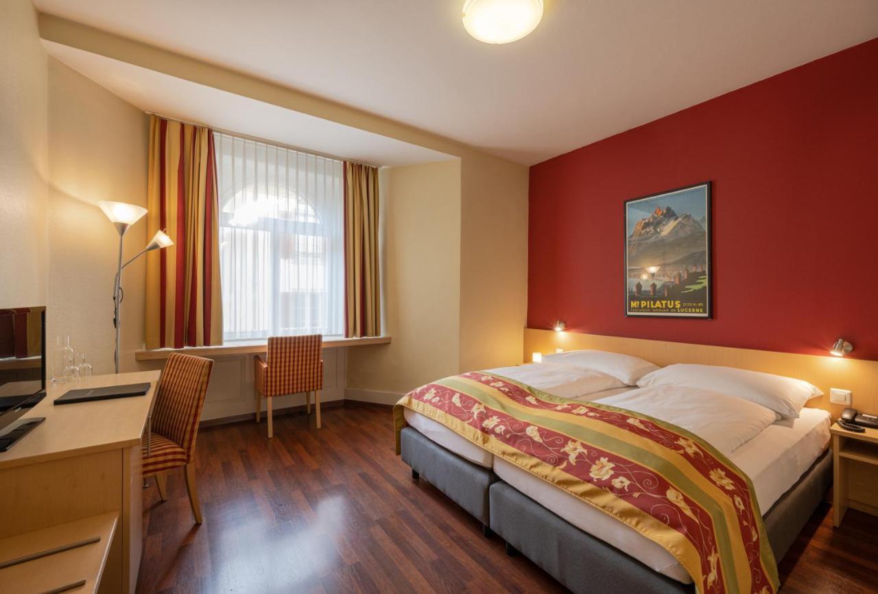 Hotel De La Paix Lucerne Екстер'єр фото