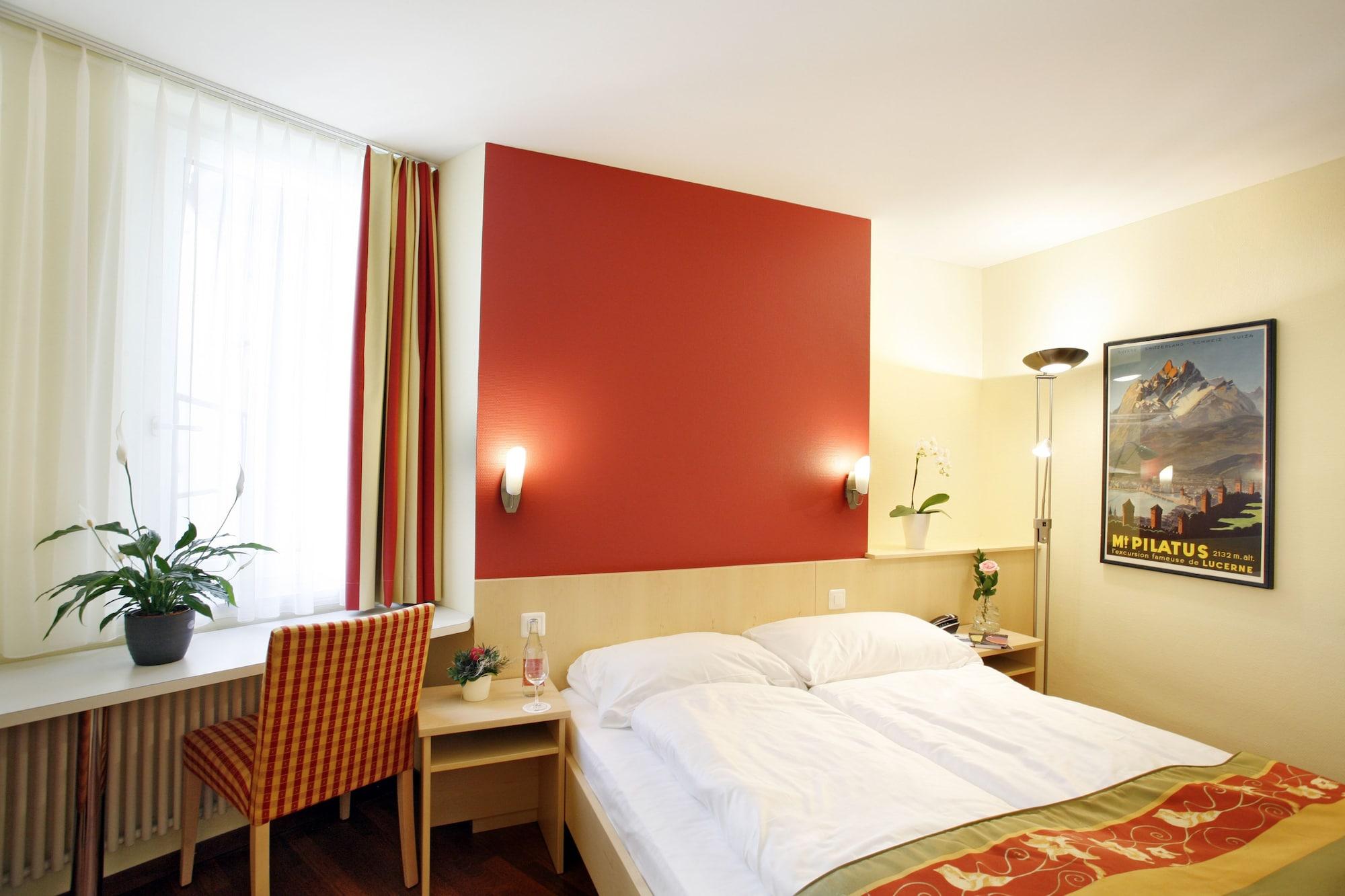 Hotel De La Paix Lucerne Екстер'єр фото